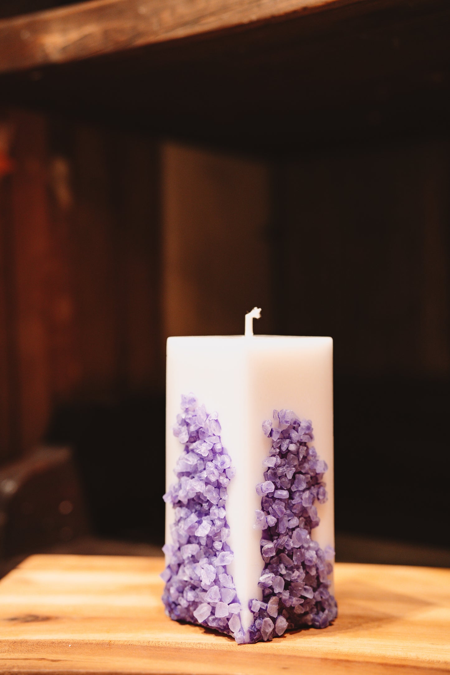 Blue Eco stearin candle with salt stones