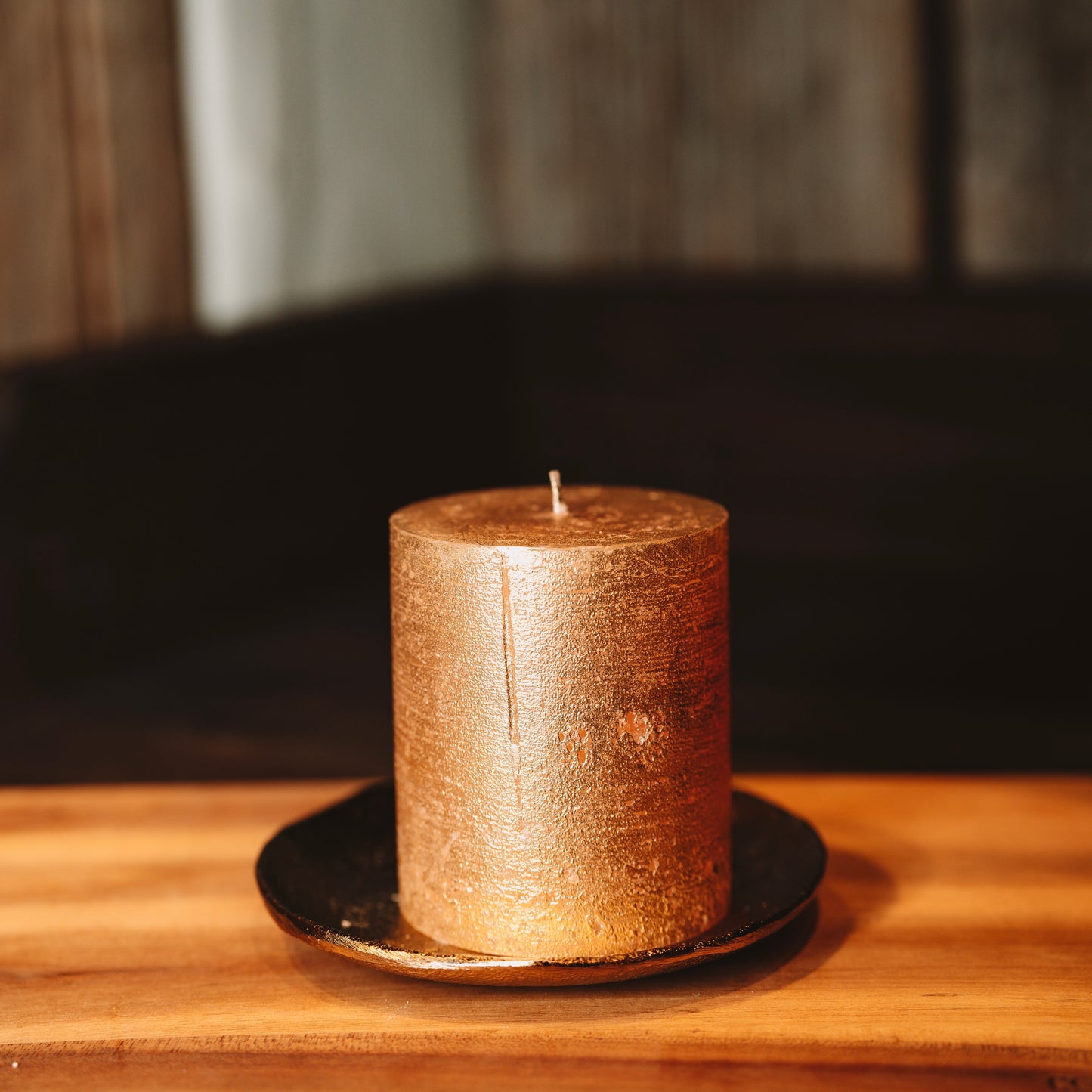 Rustic candle "Gold"