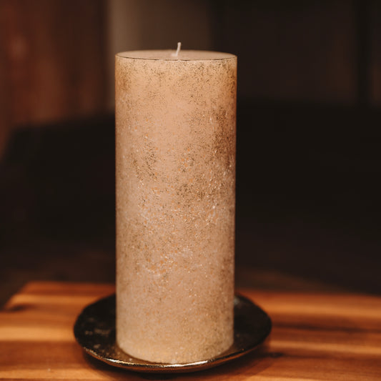 Rustic candle "Beige with gold"