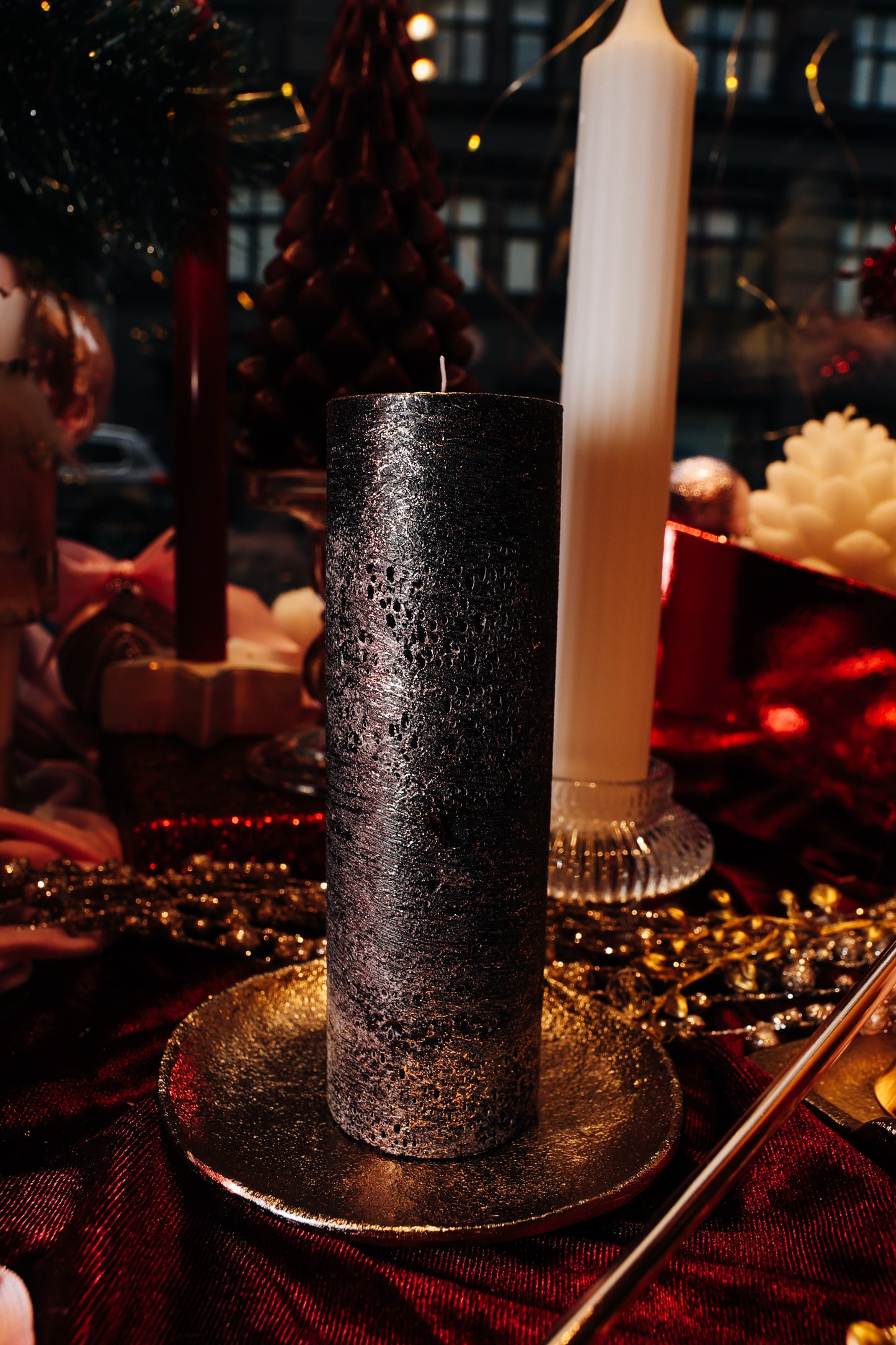 Rustic candle "Black with gold "