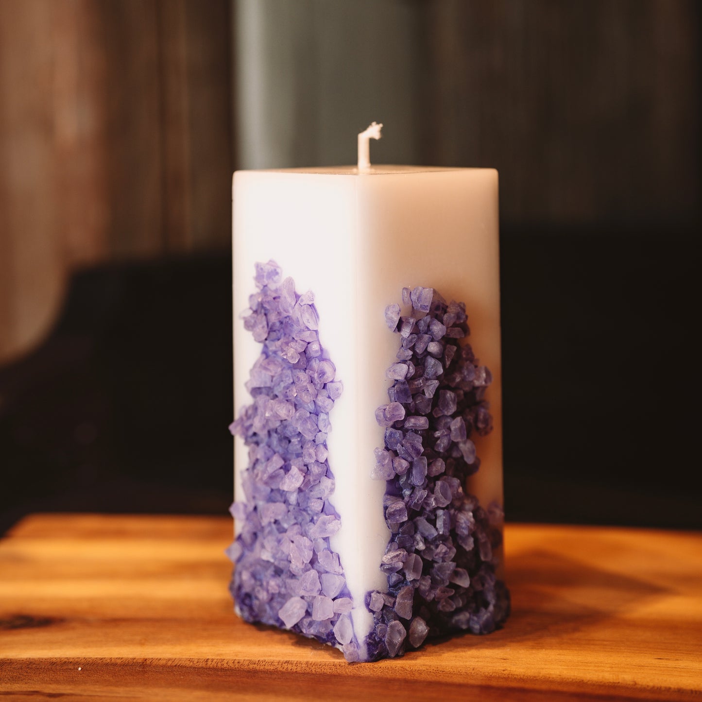 Eko stearīna svece ar sāli“Lillā“