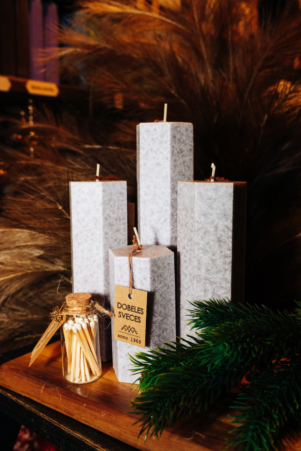 Gaiši Lillā Kristālstearīna Sveču Komplekts Adventes Vainagam