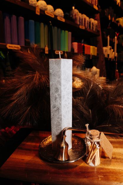 Eleganta kristālstearīna svece- pelēks